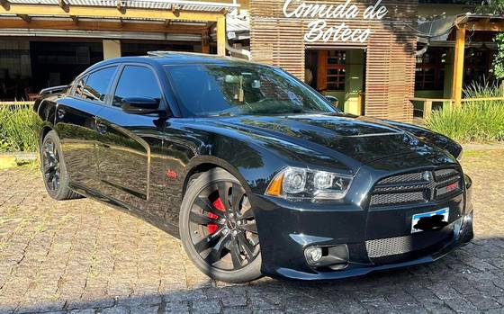 DODGE CHARGER 6.4 SRT8 HEMI V8 16V GASOLINA 4P AUTOMÁTICO